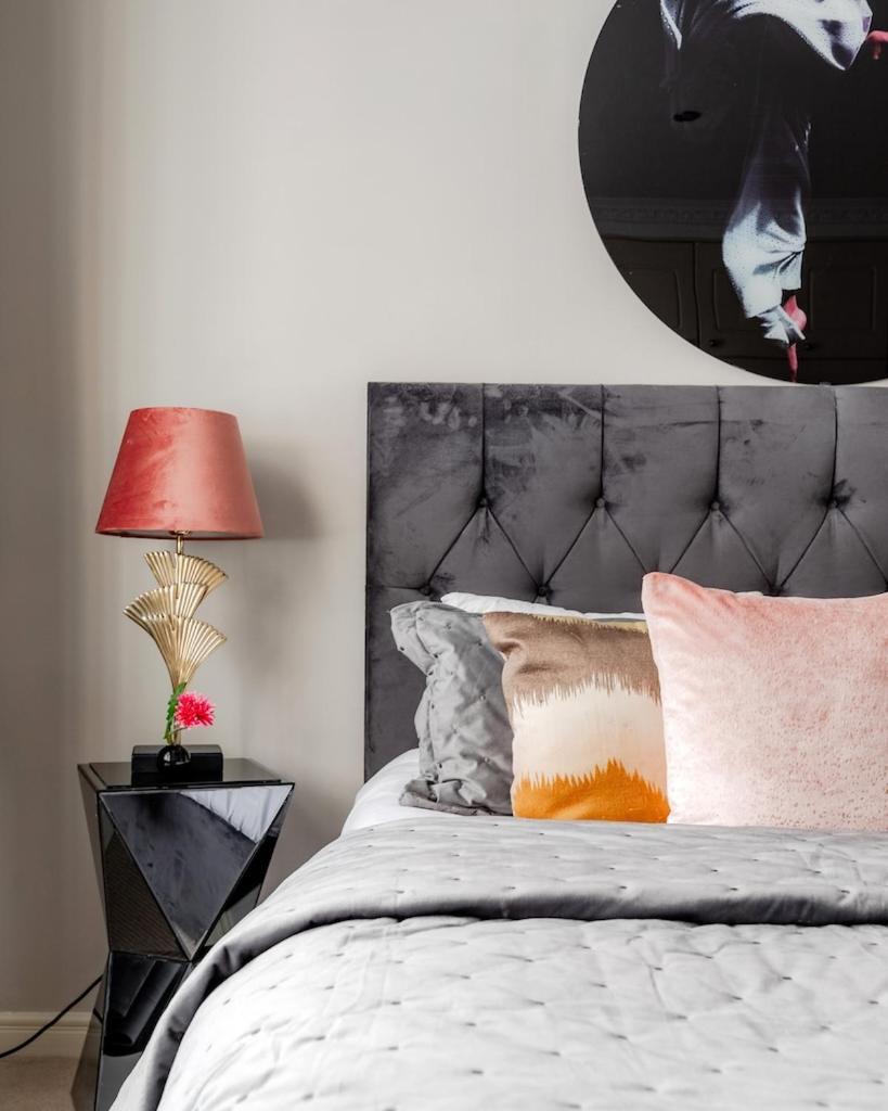 Revamped & Luxxe For Covent Garden Lovers! Adorable City Home For Families & Friends London Bagian luar foto